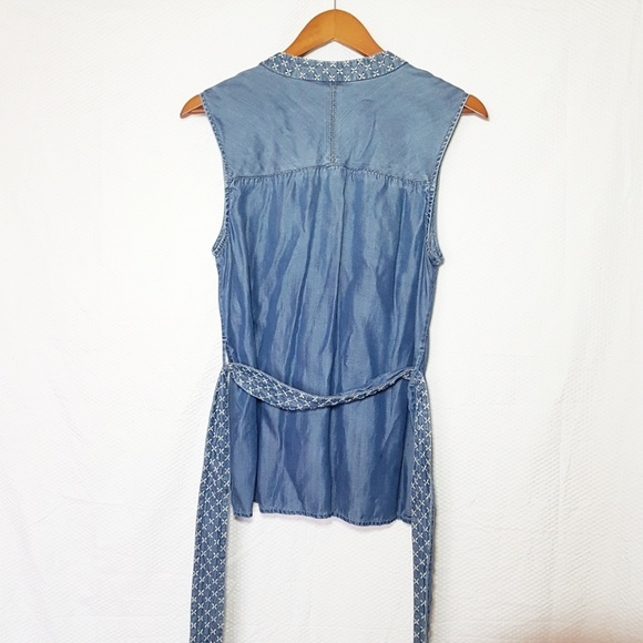 Anthropologie Holding Horses Chambray Top Size M - Picture 3 of 8